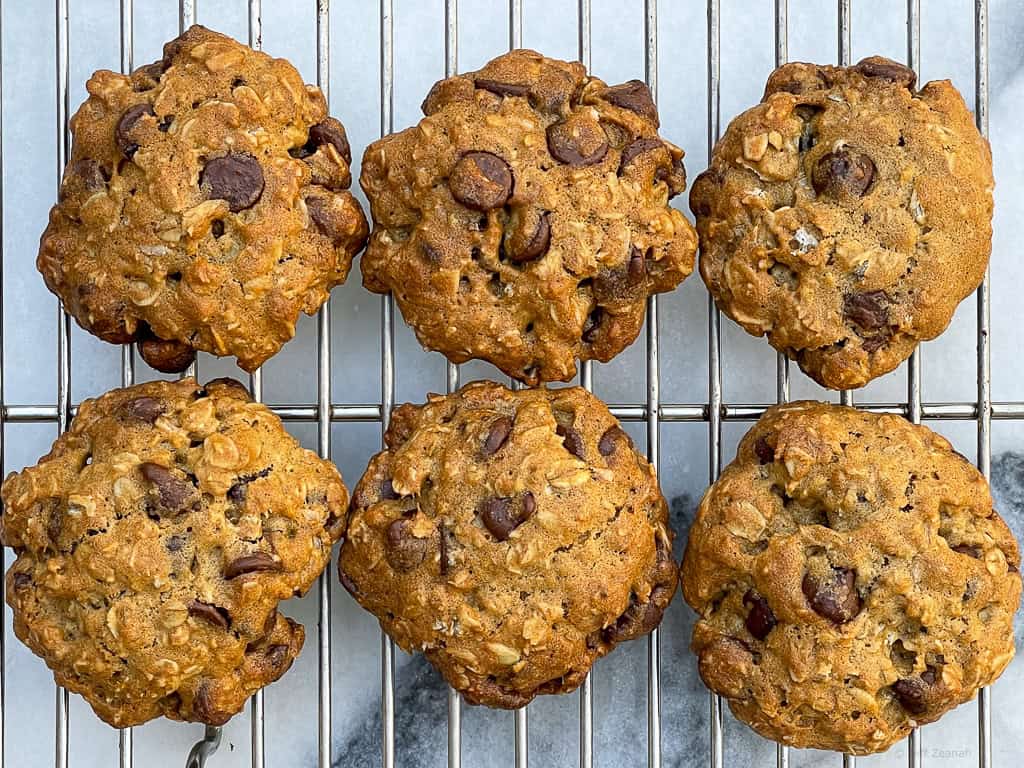 Oatmeal Chocolate Chip Cookies