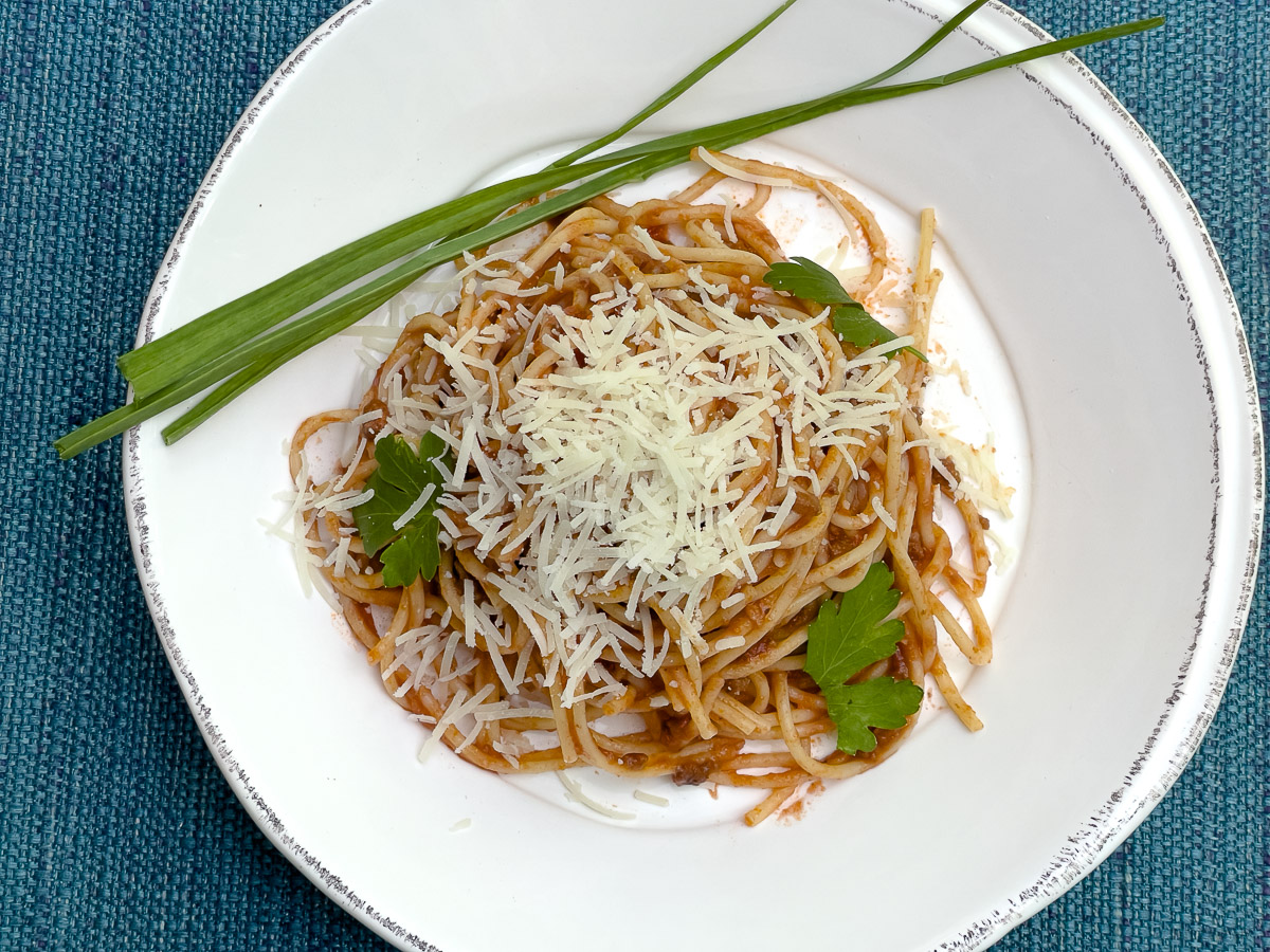 Fresh Garlic Beef Bolognese » Recipe » zous chef