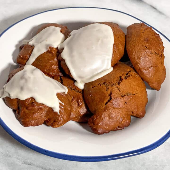 plated stage plank cookies