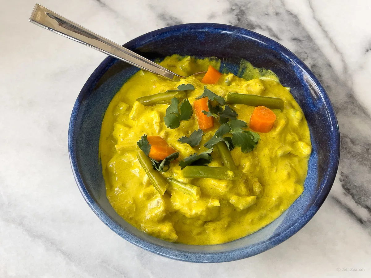 Slow Cooker Mango Chicken Curry